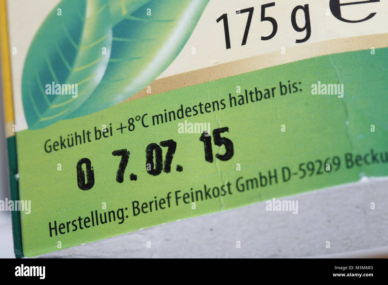 Mindesthaltbarkeitsdatum auf Verpackung Stock Photo - Alamy Mindesthaltbarkeitsdatum auf Verpackung Stock Photo - Alamy