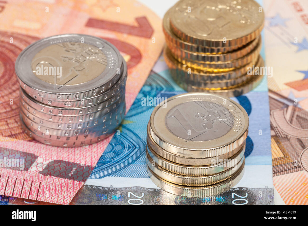 Euro Geldscheine und Münzen Stock Photo