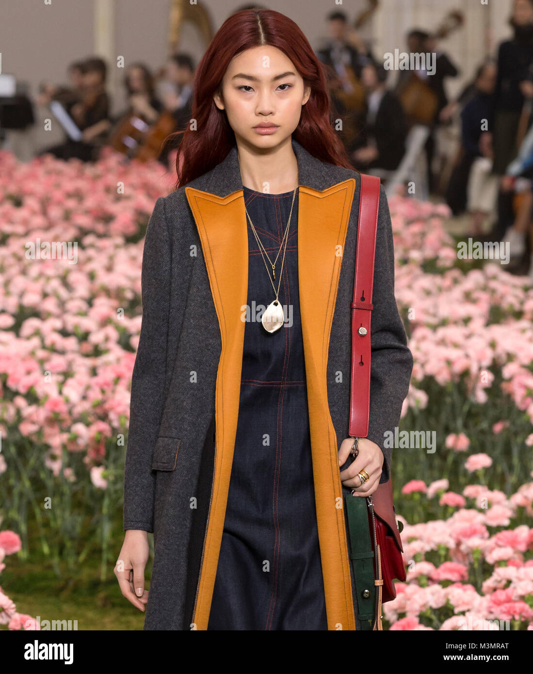 Street style, model HoYeon Jung after Y3 Fall-Winter 2018-2019 Menswear  show held at Grand Palais, in Paris, France, on January 21, 2018. Photo by  Marie-Paola Bertrand-Hillion/ABACAPRESS.COM Stock Photo - Alamy