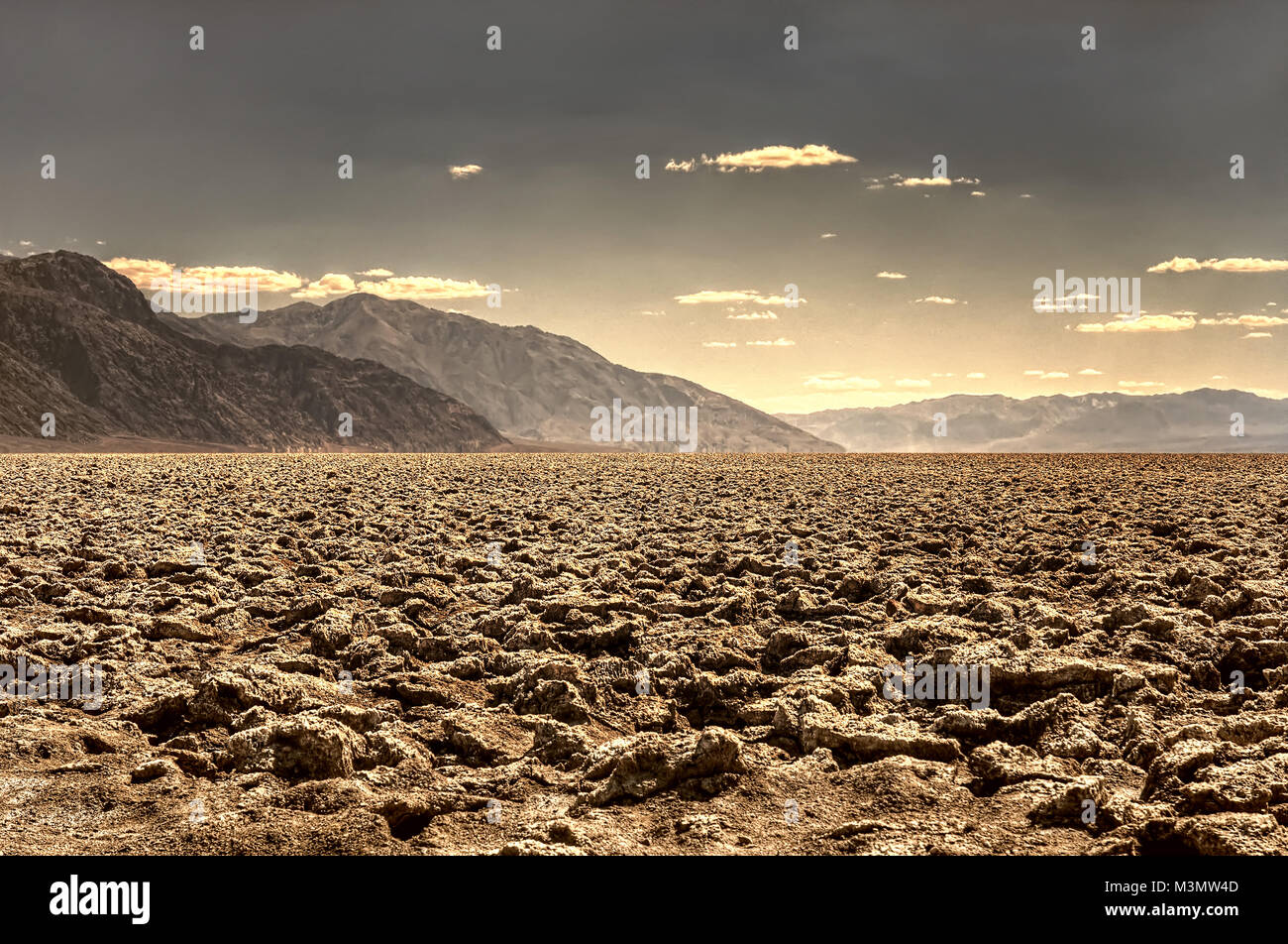 Death valley night view hi-res stock photography and images - Alamy