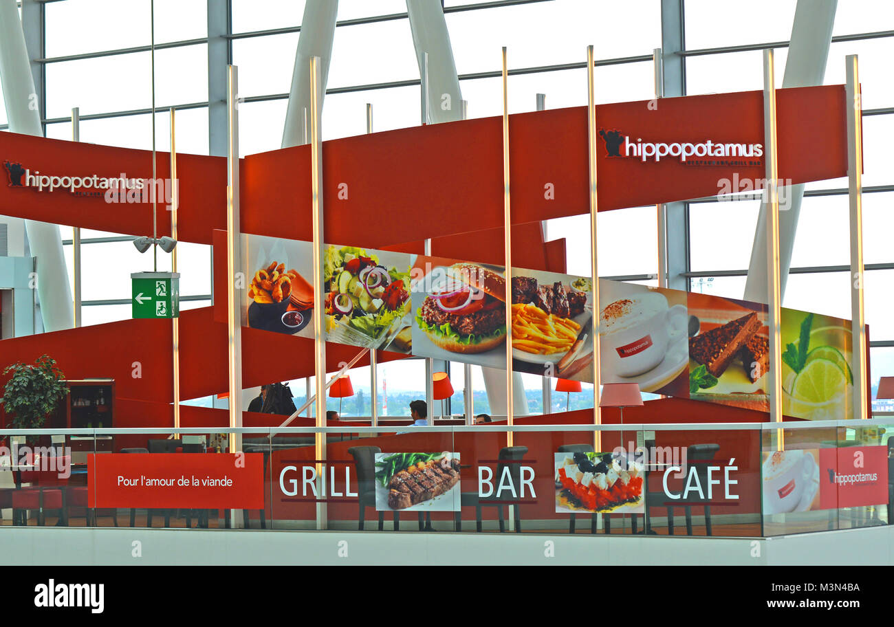 Hippopotamus grill bar cafe, Ferenc Listz international airport, Budapest8 Hungary Stock Photo