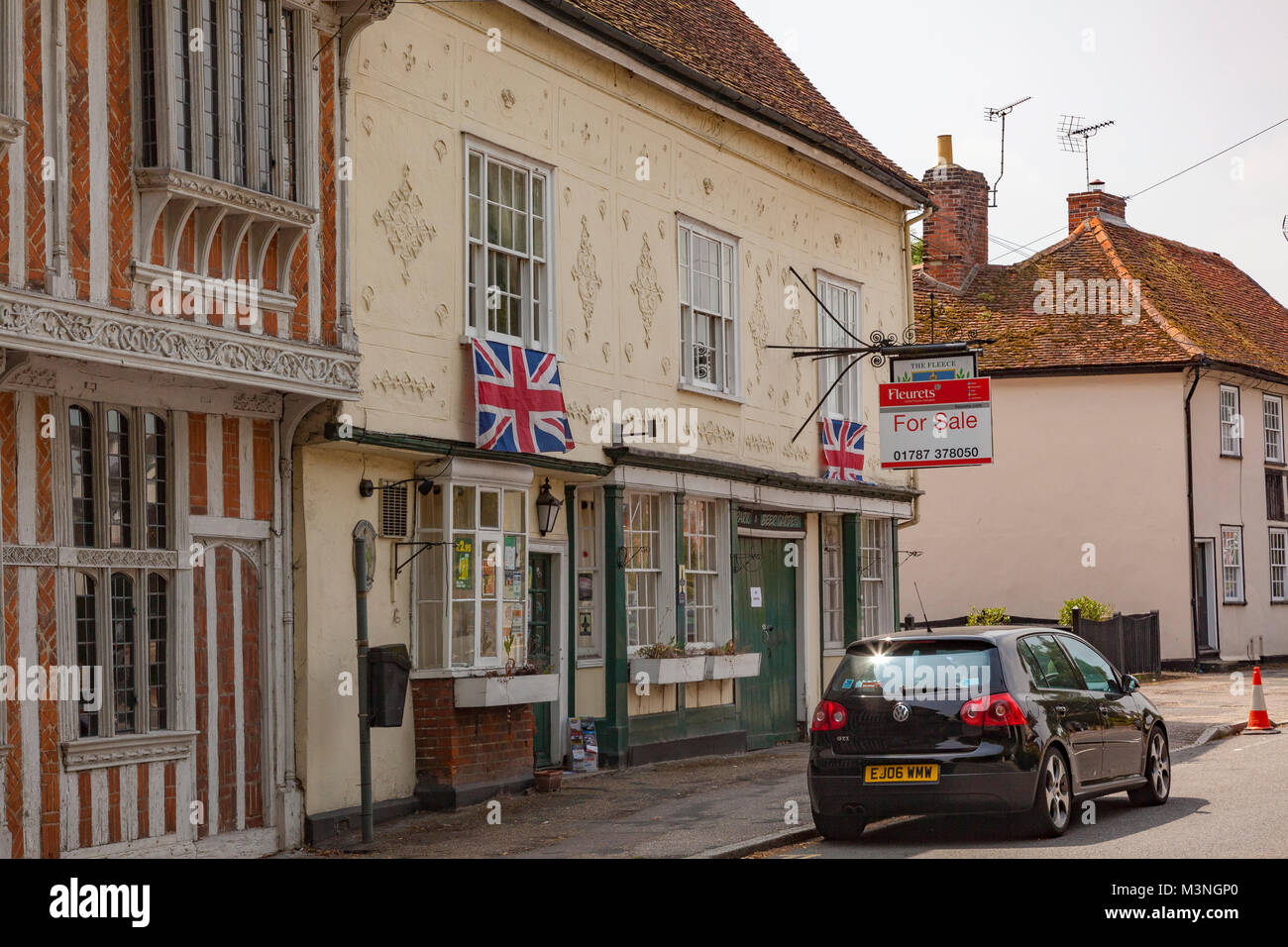 The Fleece public house in Coggeshall, Essex, with closed and for sale
