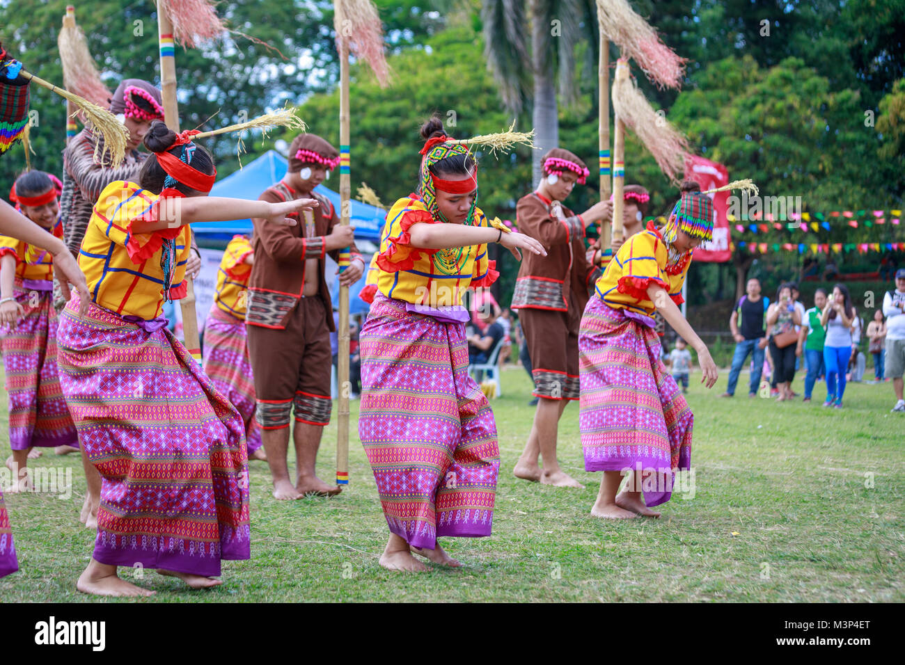 Traditional costume philippines hires stock photography and images Alamy