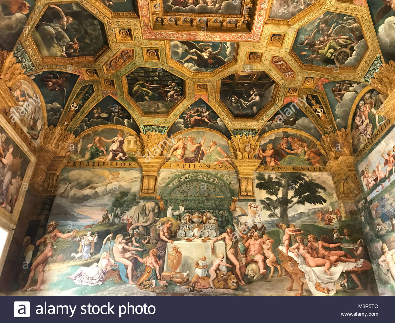 room of love and psyche, palazzo te, mantova Stock Photo 174435196 Alamy room of love and psyche, palazzo te, mantova Stock Photo 174435196 Alamy