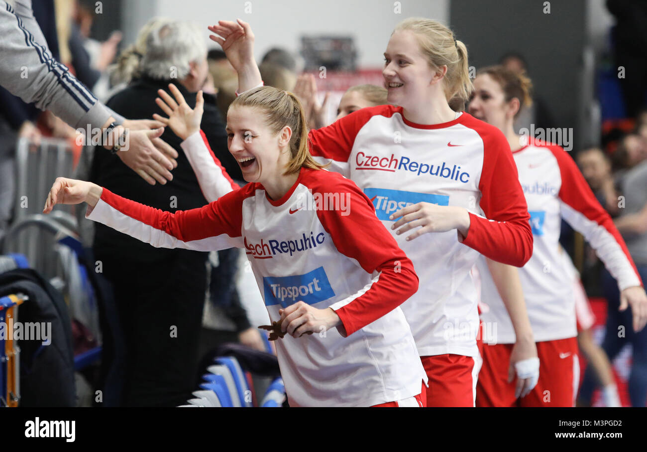 The Czech Republic defeated Belgium 5348 in Group G of the