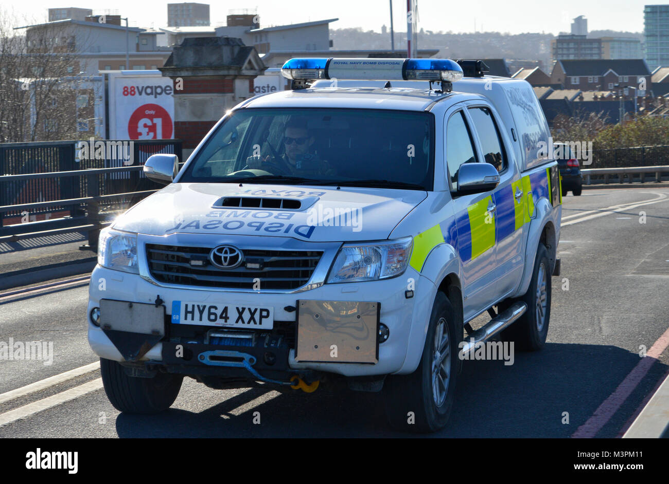 London, UK, 12th February 2018 Royal Navy Bomb Squad attending to World War II unexploded bomb incident at London City Airport in London’s Royal Docks Credit: A Christy/Alamy Live News. Stock Photo