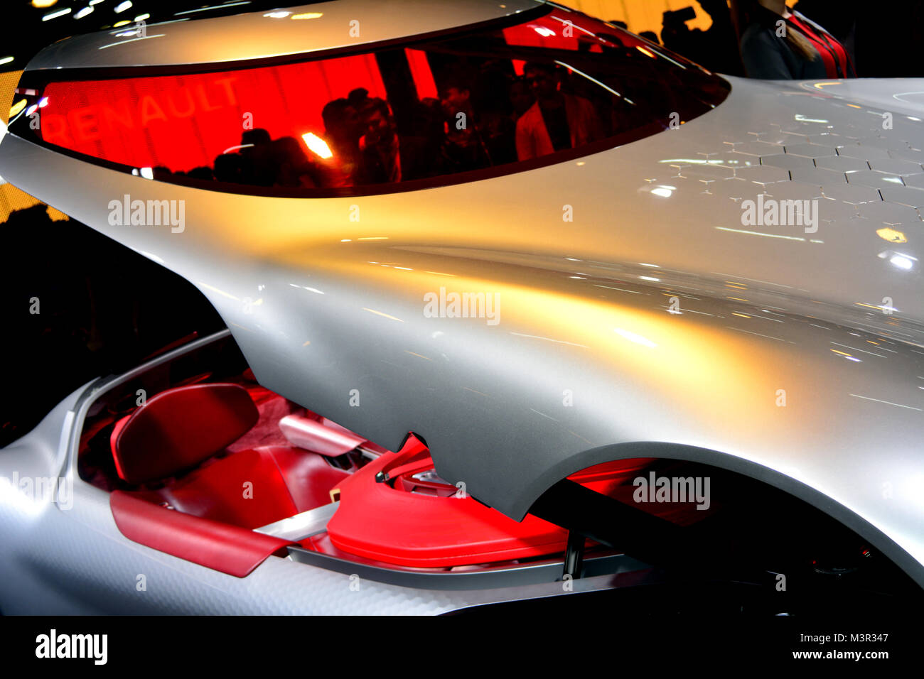 Renault concept hi-res stock photography and images - Alamy Renault concept hi-res stock photography and images - Alamy