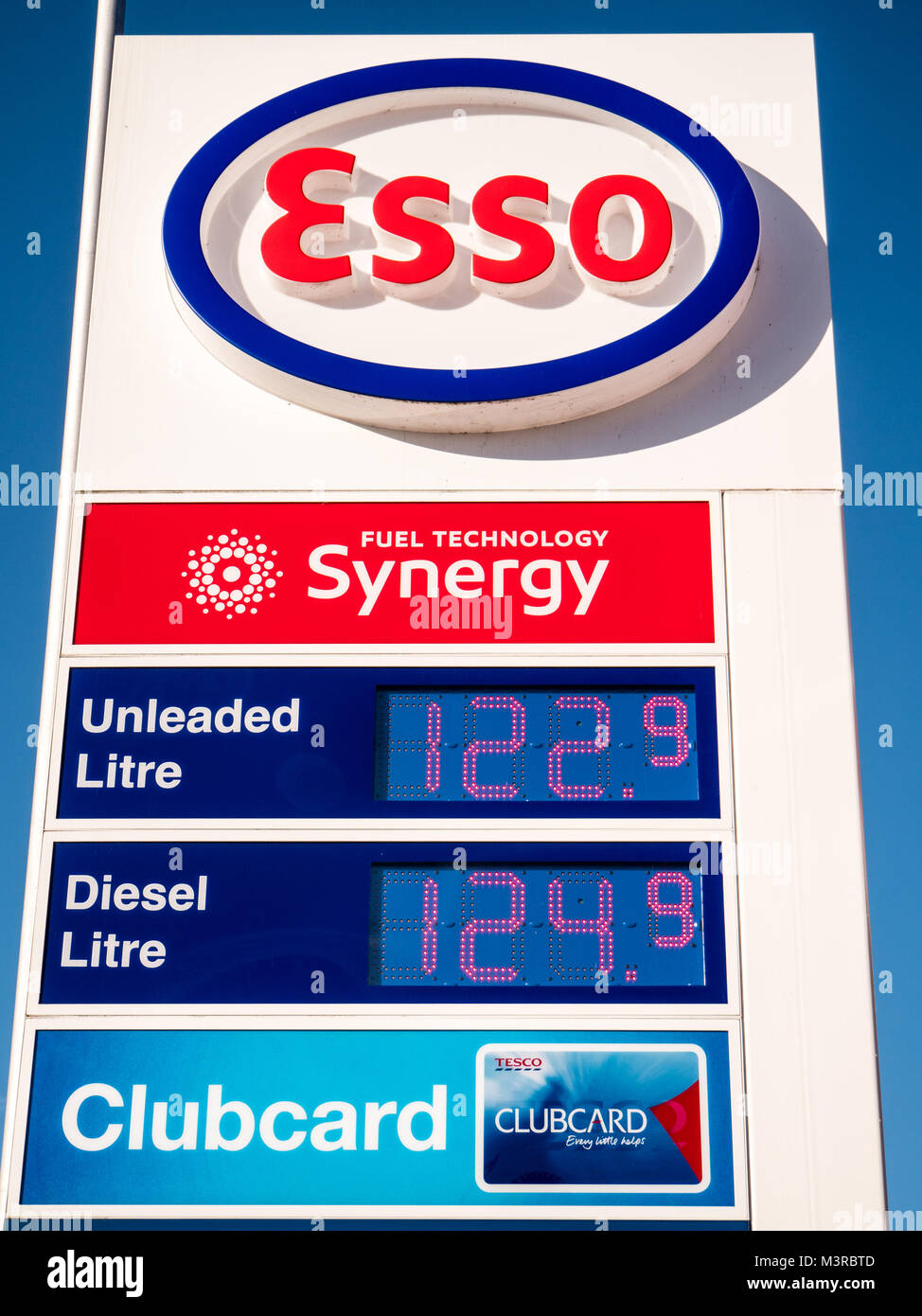 Esso Petrel Station, Tesco Express, Caversham, Reading, Berkshire, England. Stock Photo
