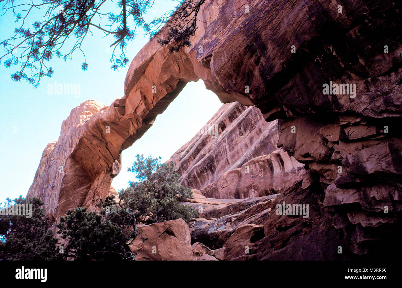 Before collapse hi-res stock photography and images - Alamy