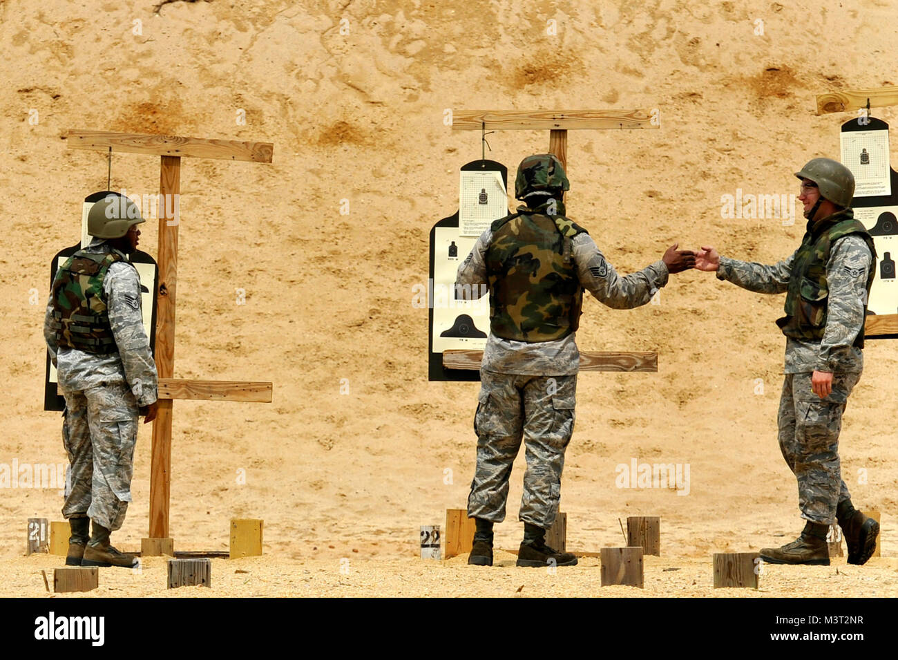 Staff Sgt. Clarence Hoyle and Airman 1st Class Charles Humphrey