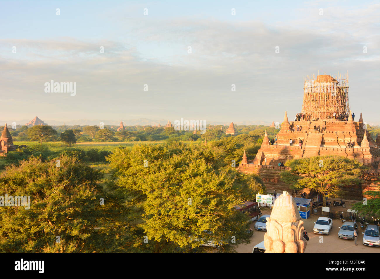 Bagan: temples, stupas, Buledi Temple (right), , Mandalay Region, Myanmar (Burma) Stock Photo