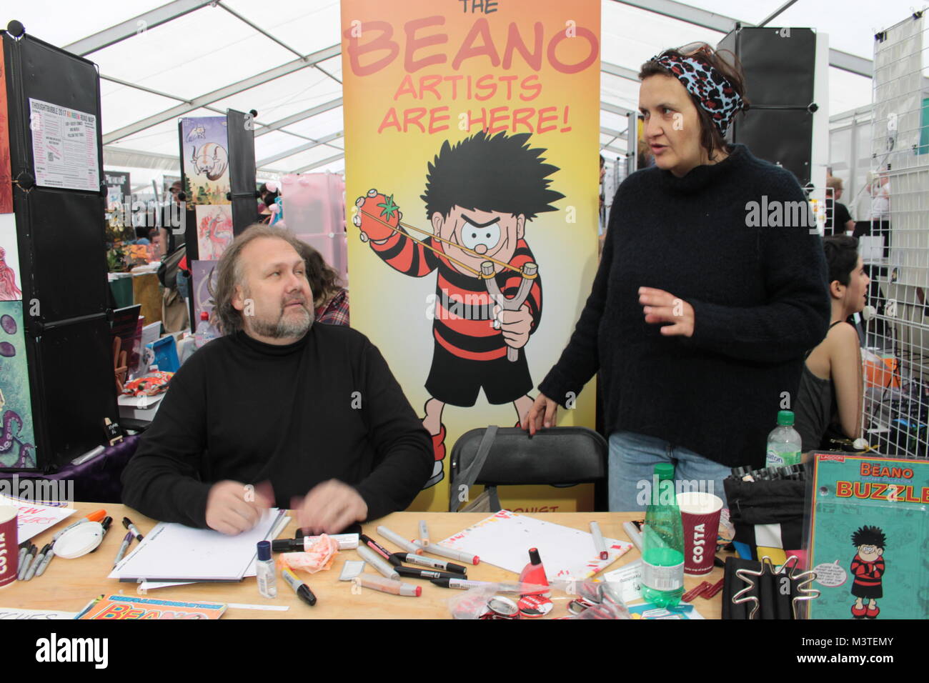 23 Sept 2017, Thought Bubble Sequential Art Festival and Comic Convention, Leeds, UK. Nigel Parkinson and Nika Nartova, Dennis the Menace (The Beano) Stock Photo