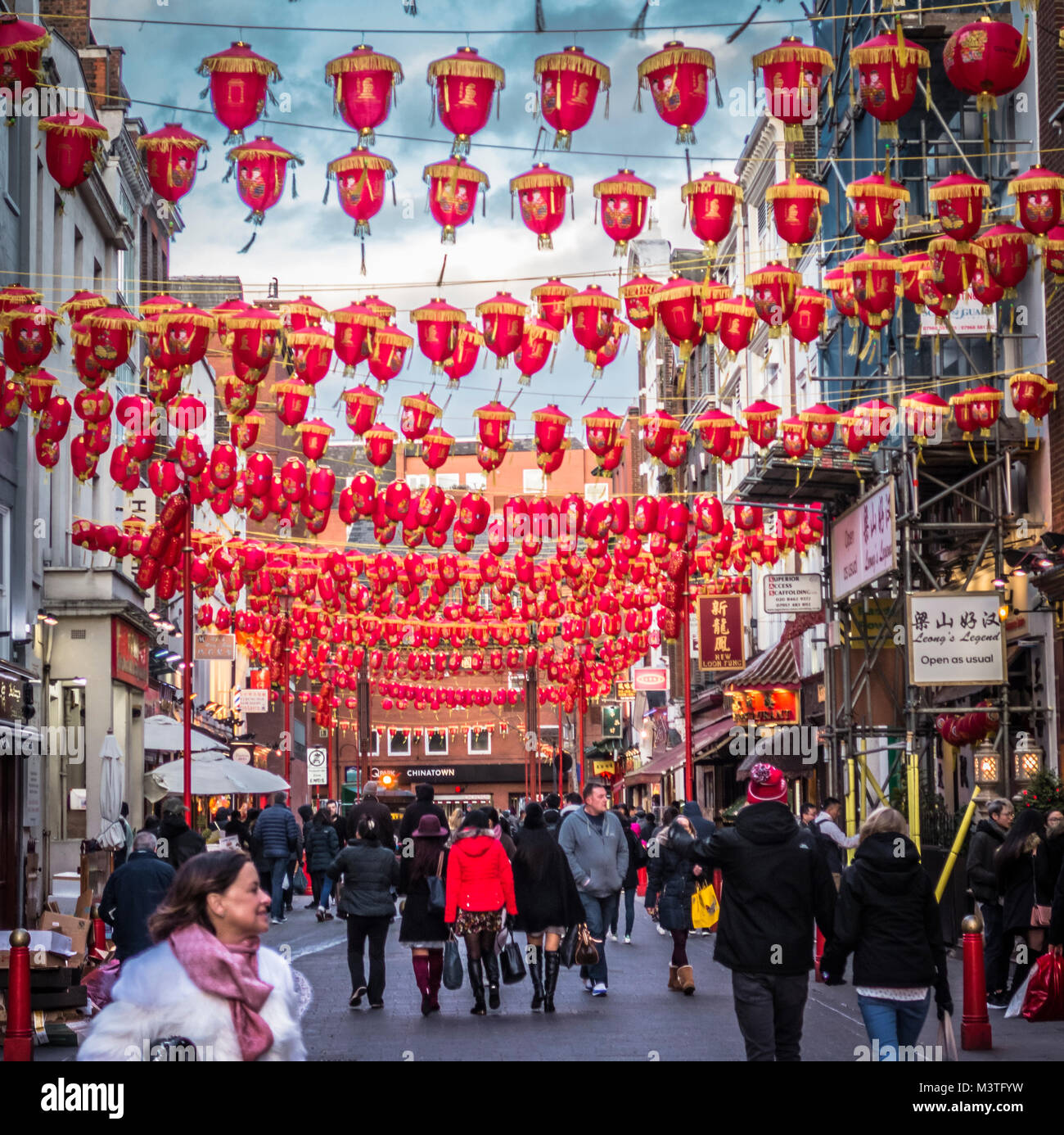 chinese paper lanterns uk