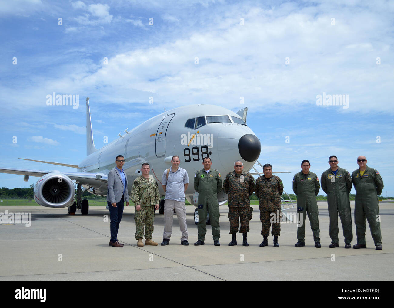 CAMALAPA, El Salvador (Jun. 23, 2016) – Distinguished visitors and U.S. Naval Officers pose for a photo after conducting familiarization flights in a P-8A Poseidon maritime surveillance aircraft. the P-8 is expected to deploy to the 4th Fleet area of responsibility in 2017. (U.S. Navy photo by Information Systems Technician 2nd Class Mallory Wasik/Released) 160623-N-PQ607-307 by U.S. Naval Forces Southern Command  U.S. 4th Fleet Stock Photo