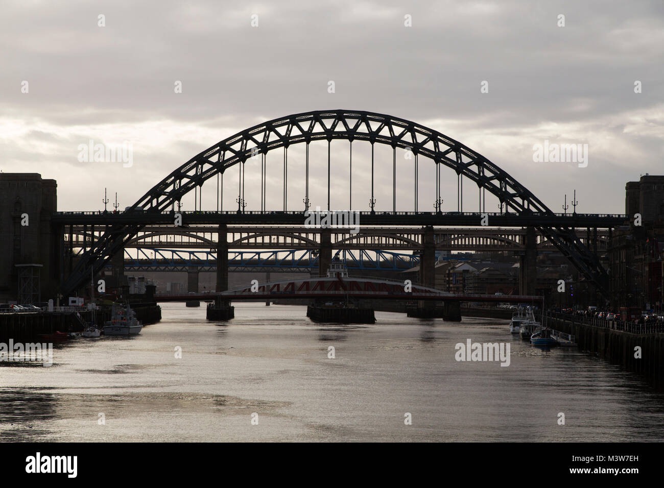 The Tyne Bridge crosses the River Tyne between Gateshead and Newcastle upon Tyne, England. Stock Photo