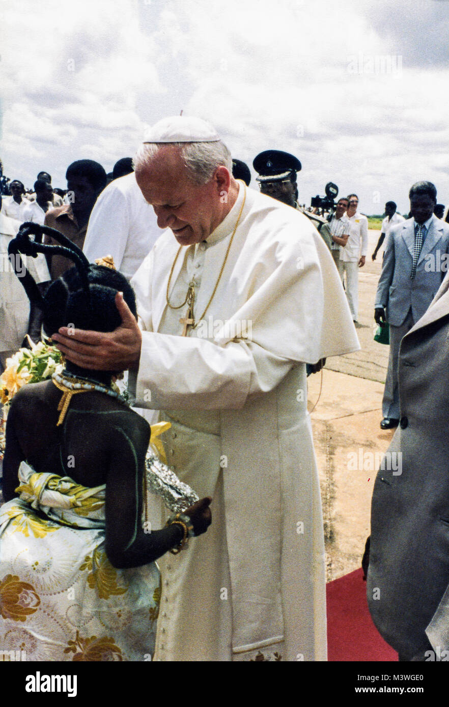 John Paul II -2 May - 12 May 1980 - First Journey to Africa Stock Photo