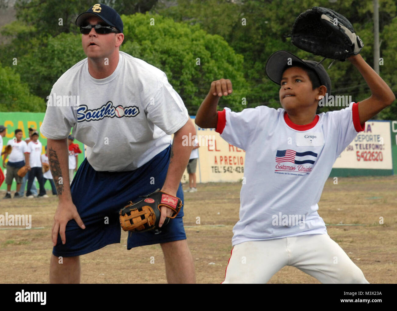 090402-N-8269F-0021 BOACO, Nicaragua (April 2, 2009) – U.S. Southern ...