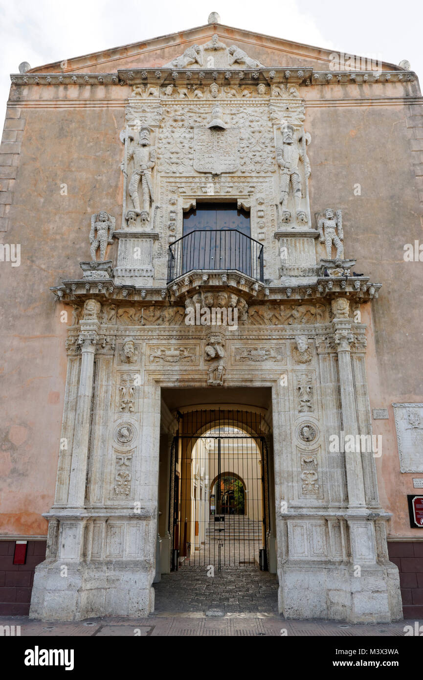 Ornately carved facade and entrance of the 16th century Casa de Montejo on the Plaza Grande in Merida, Yucatan, Mexico Stock Photo