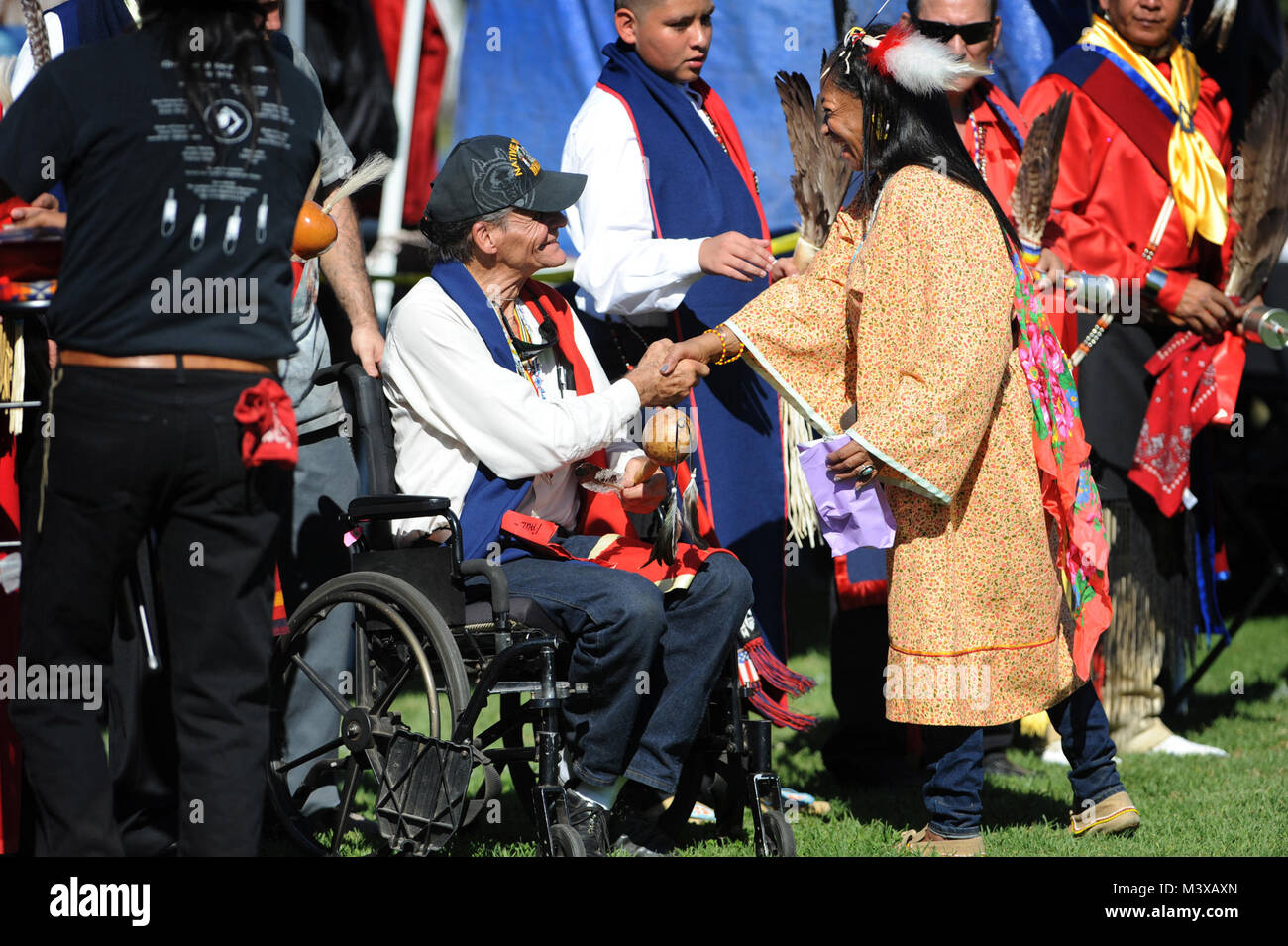 Soldier dancing world war two hires stock photography and images Alamy