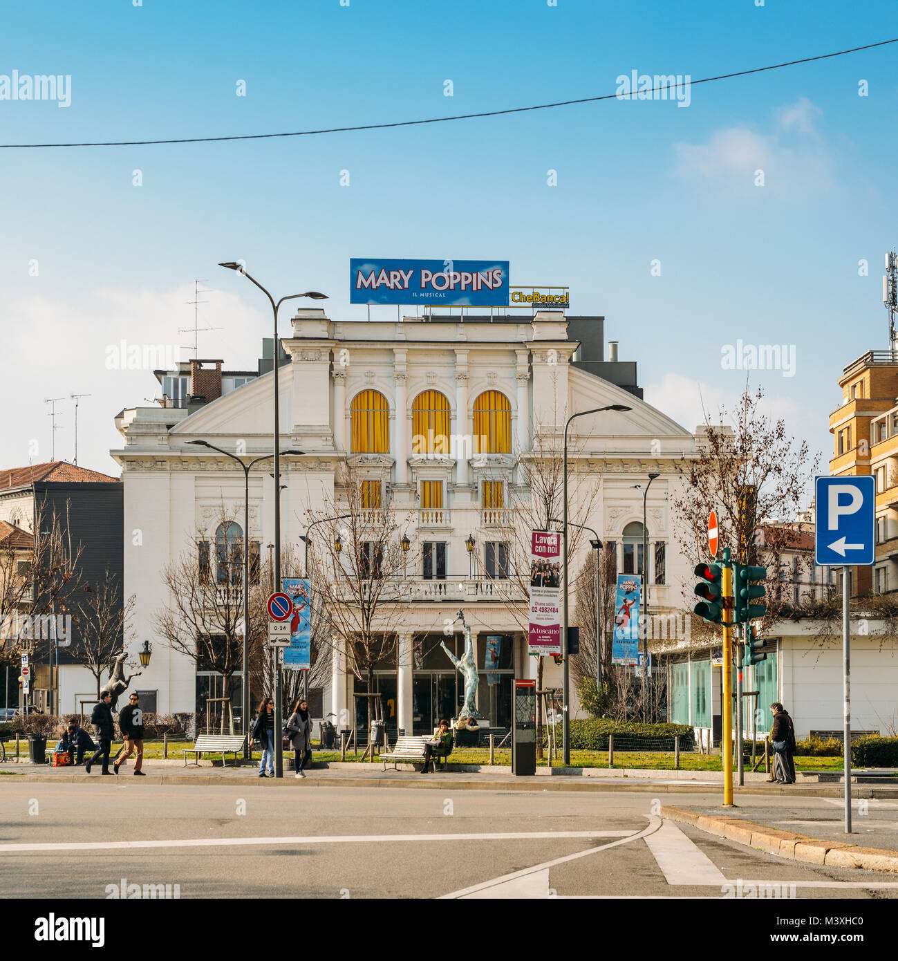 Teatro nazionale hi-res stock photography and images - Alamy