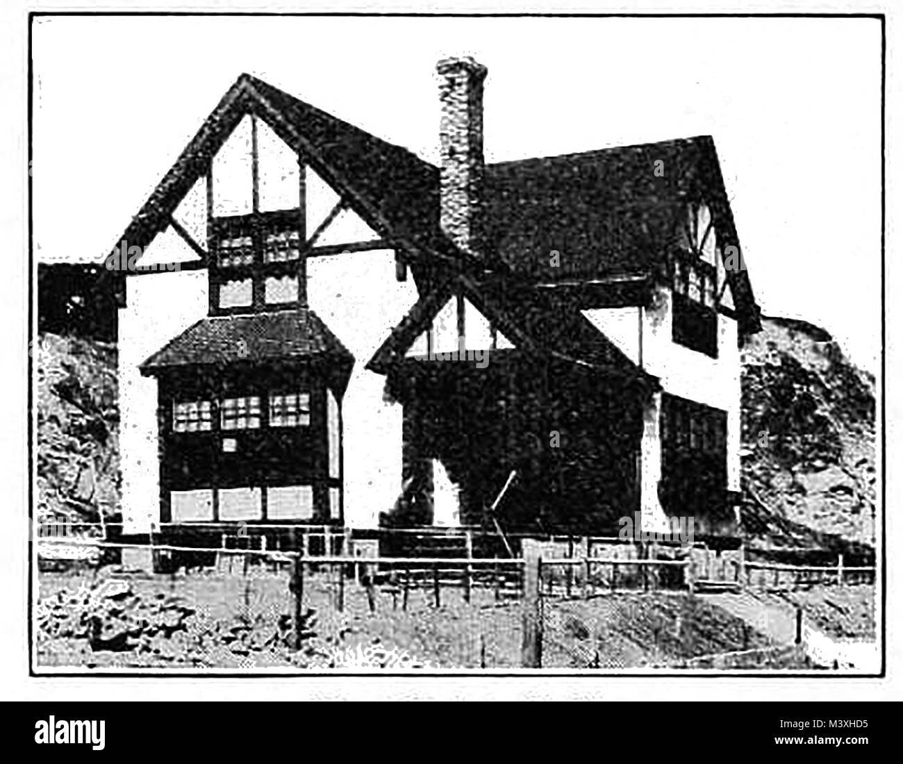 America Lighthouses - The lighthouse  keepers dwelling at Fort Point, California in 1923 Stock Photo