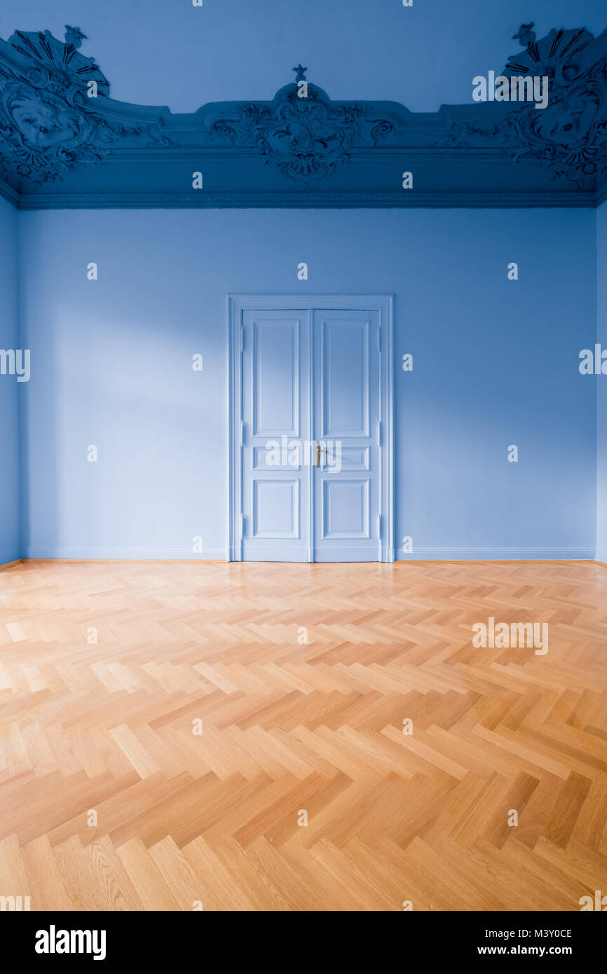 blue  room in empty apartment - home renovation concept Stock Photo