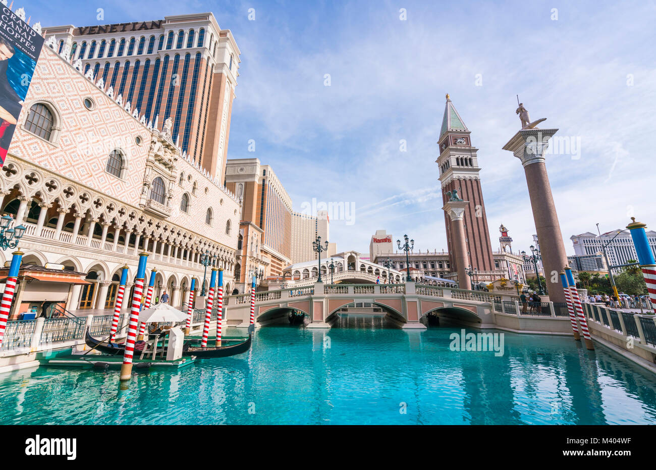 Venetian las vegas busy hi-res stock photography and images - Alamy