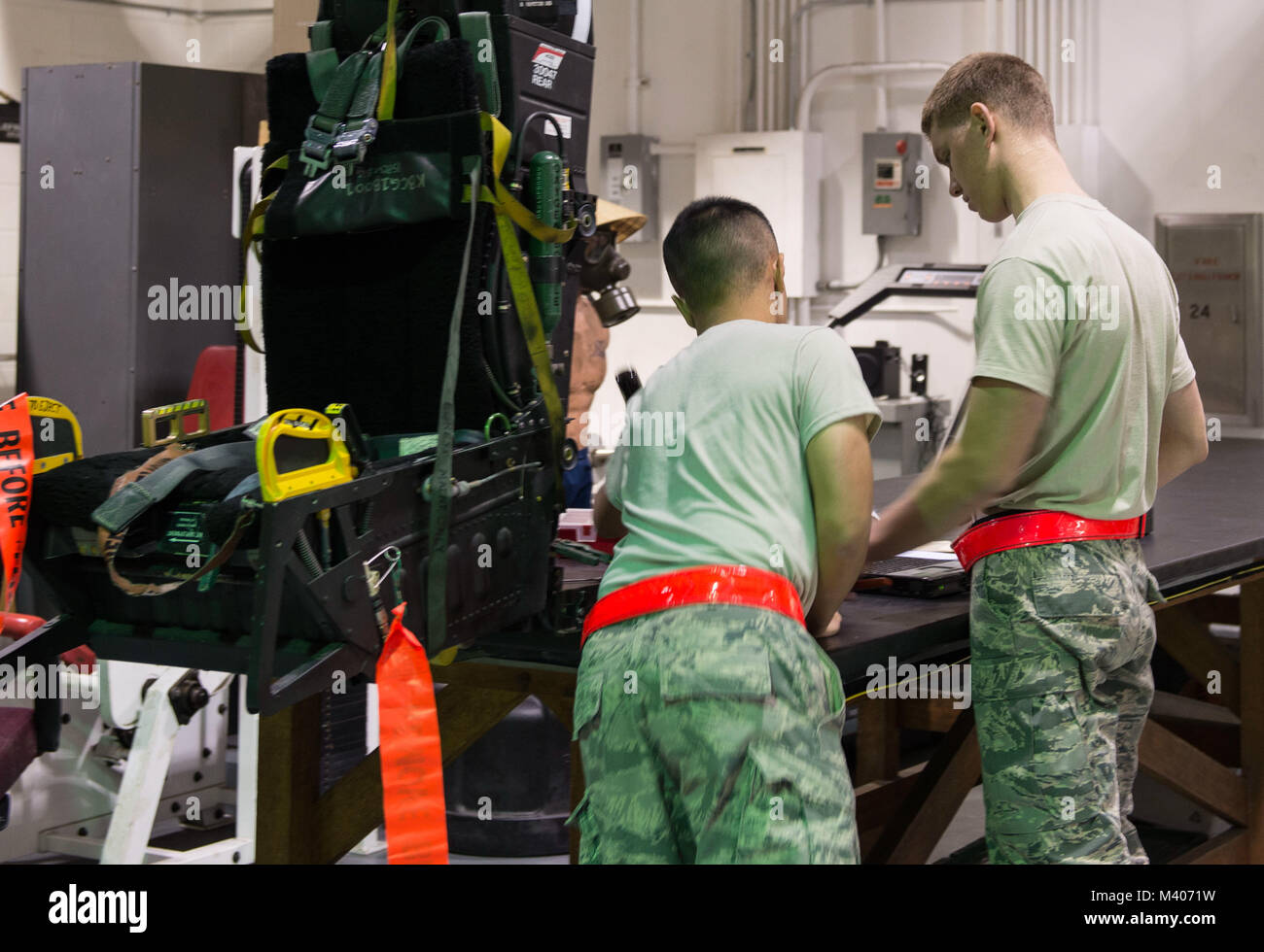 Airmen from the 18th Component Maintenance Squadron egress shop perform ...