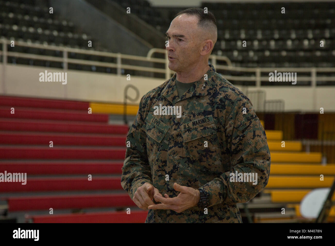 U.S. Marine Corps Maj. Gen. John K. Love, commanding general, 2nd Marine Division (2d MARDIV), welcomes members of the Second Marine Division Association (SMDA) on Camp Lejeune, N.C., Feb. 7, 2018. SMDA is aboard Camp Lejeune to observe and celebrate the Division’s 77th birthday. (U.S. Marine Corps photo by Lance Cpl. Taylor N. Cooper) Stock Photo