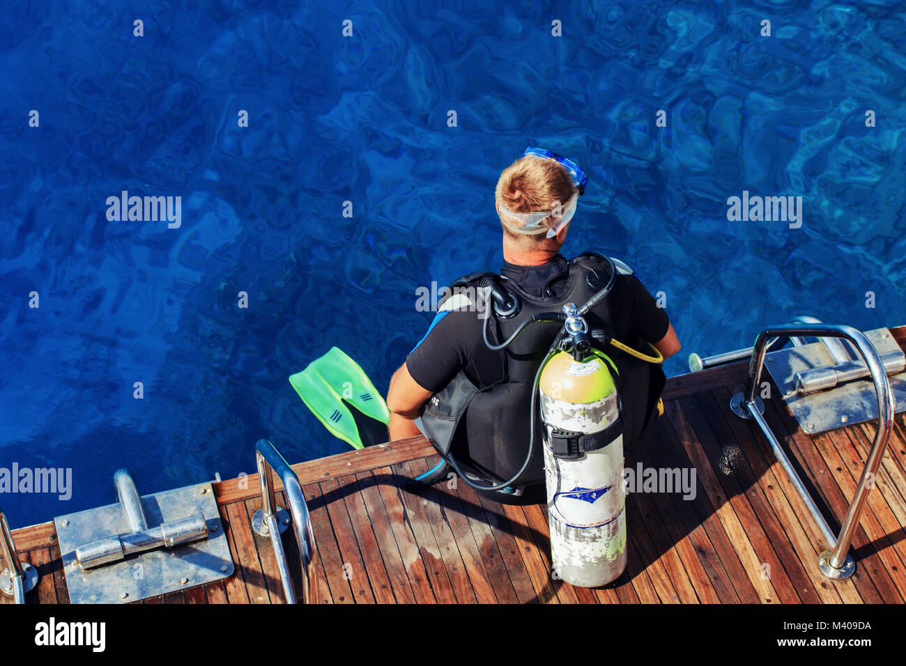 Sharma Sheikh, Egypt, October 22, 2017: A diving lesson in open water. Stock Photo