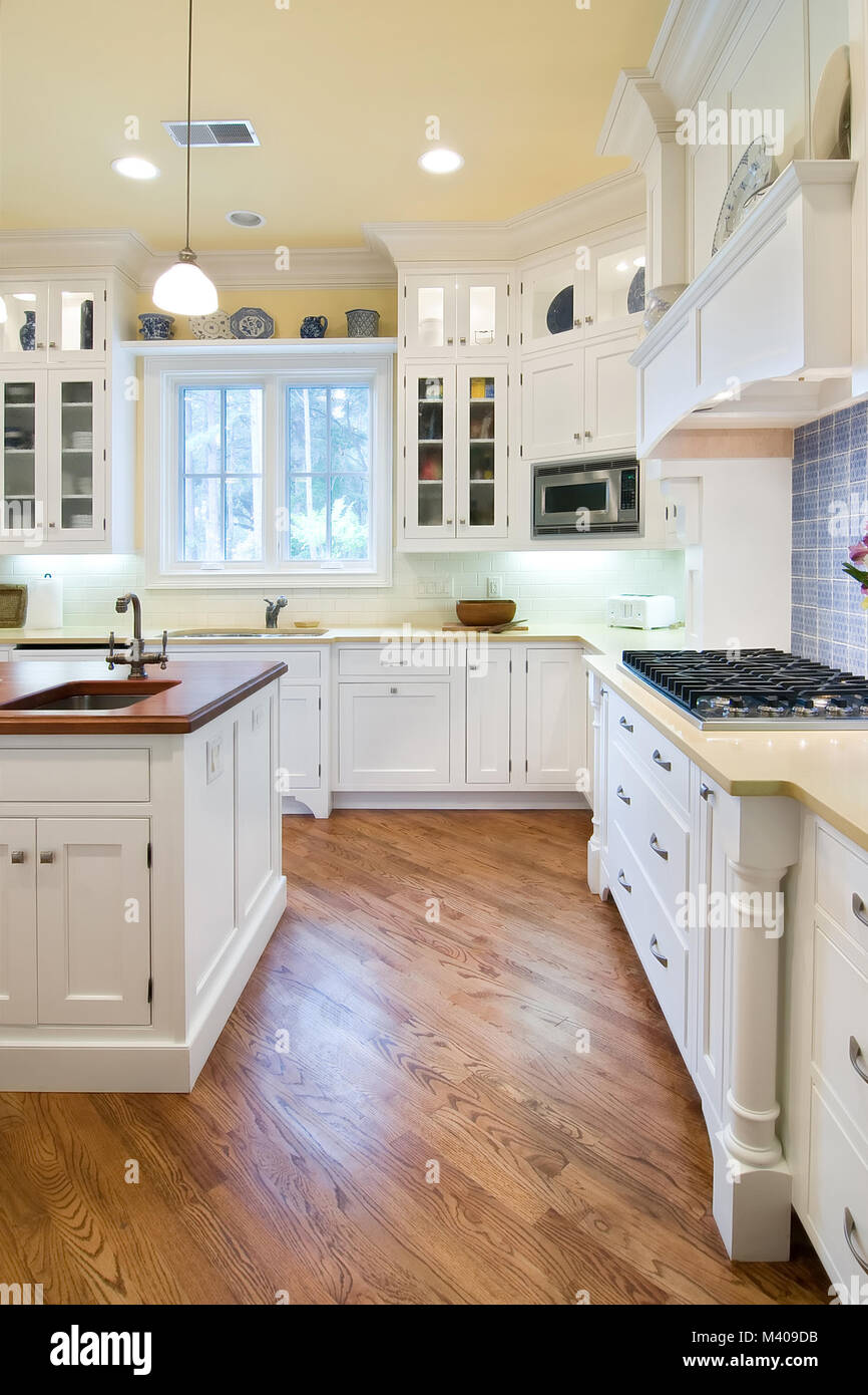 Expensive Kitchen Remodel With Quartz Counters And White Cabinets Stock Photo Alamy