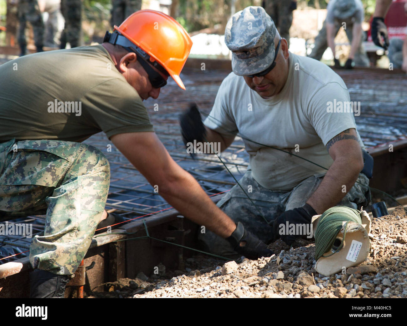 Commando de ingenieros de la fuerza armada hi-res stock photography and ...