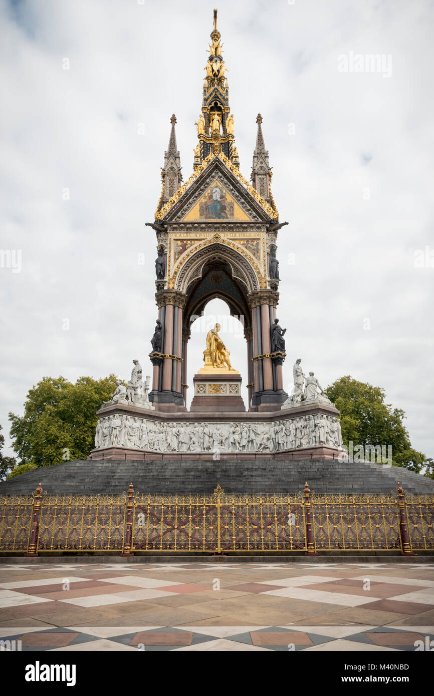 The Royal Albert Memorial, Hyde Park, London, UK Stock Photo Alamy