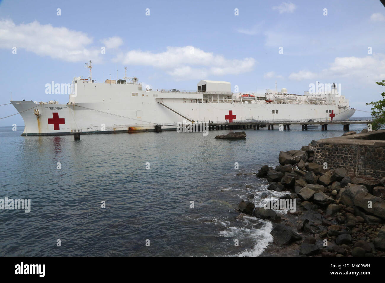 150728ABK746087 ROSEAU, Dominica (July 28, 2015) Military Sealift