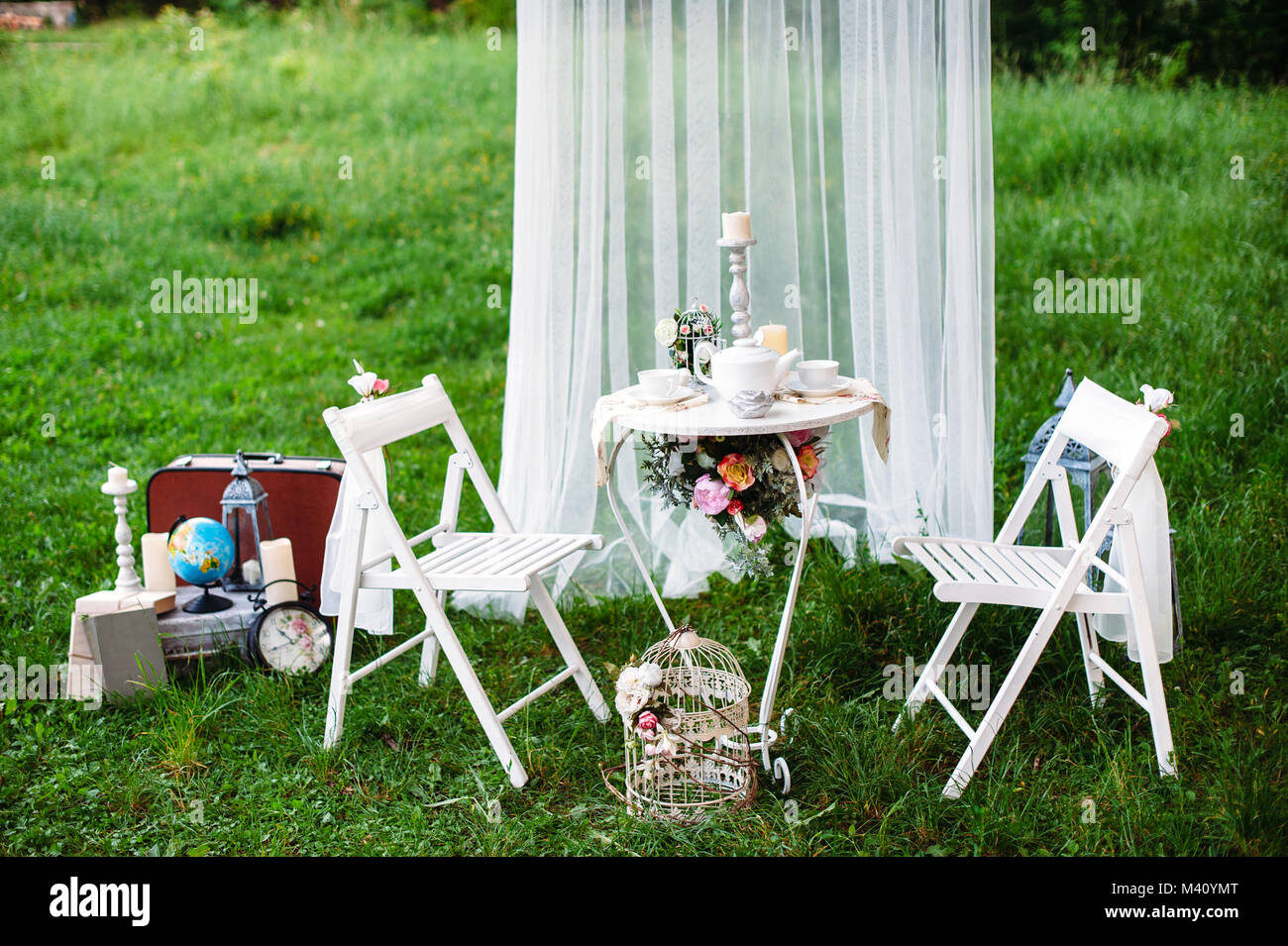 2,179 Engagement Setup Images, Stock Photos & Vectors | Shutterstock