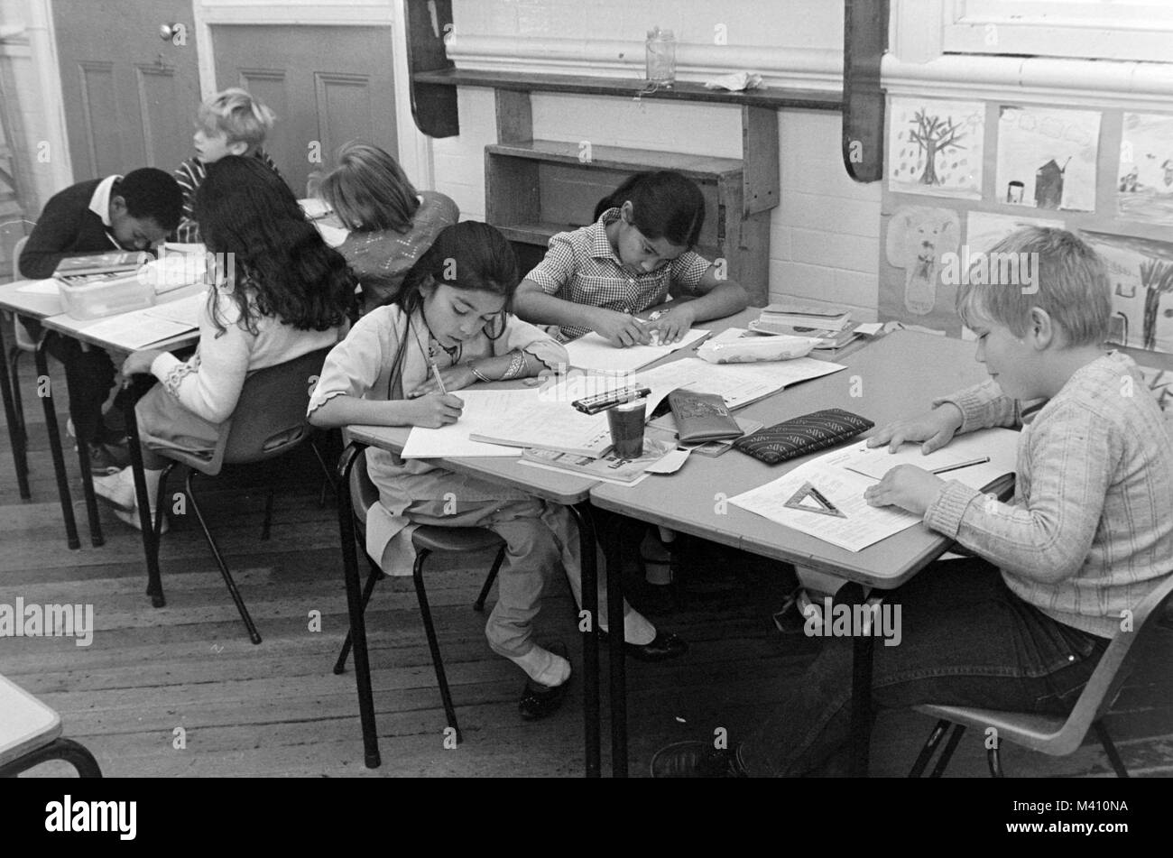 School 1970s High Resolution Stock Photography And Images Alamy school-1970s-high-resolution-stock-photography-and-images-alamy