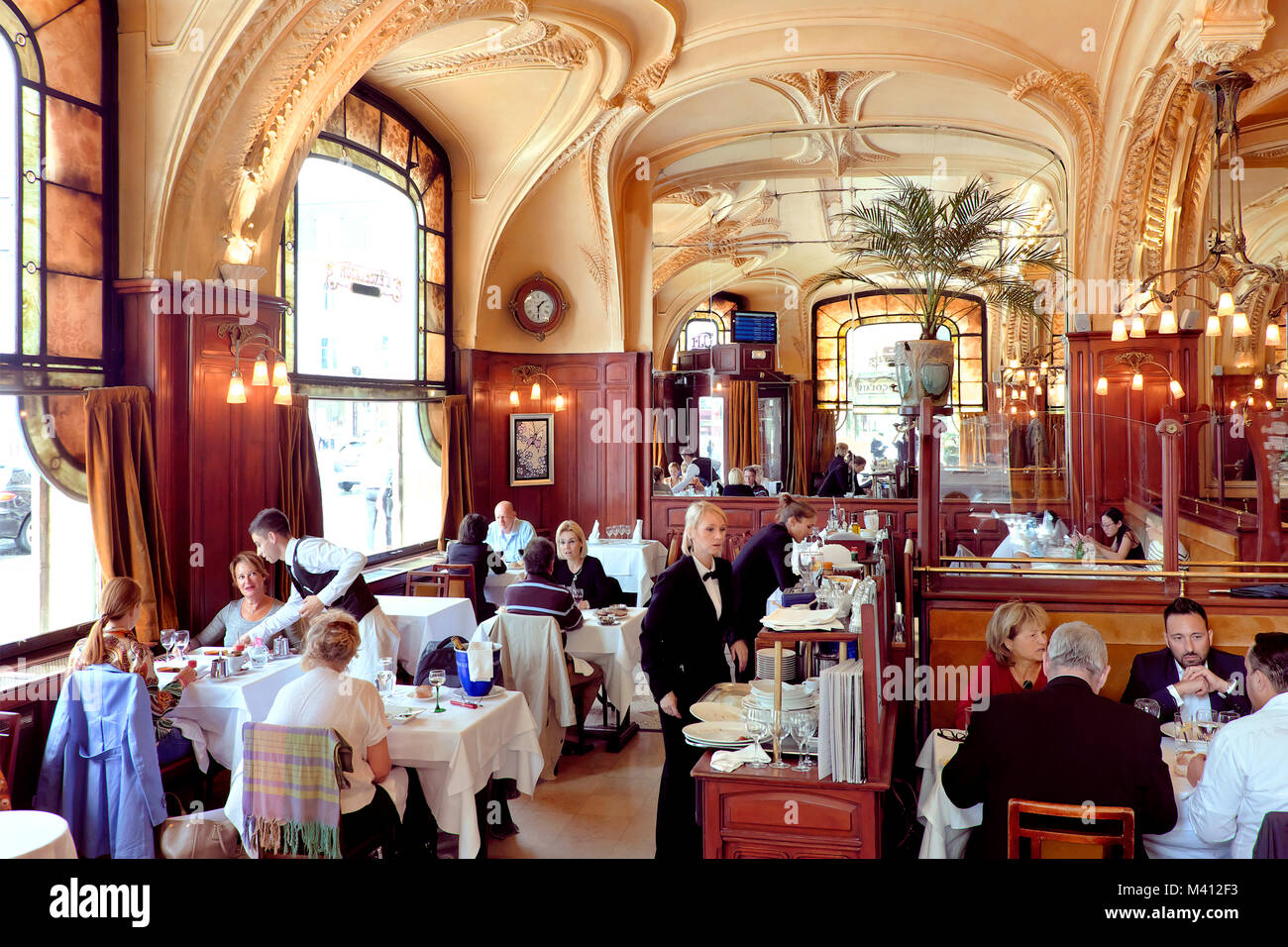 Art Nouveau Brasserie L'Excelsior restaurant, Nancy, Meurthe-et-Moselle, Lorraine, France Stock Photo