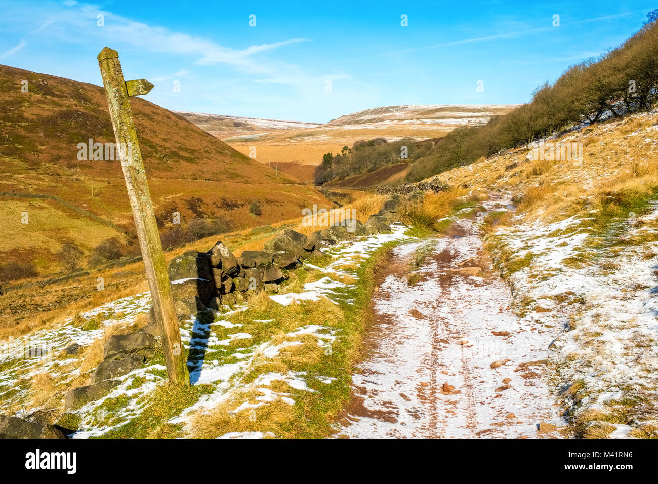 The bridleway leading to Three Shire Heads, Peak District National Park, UK, winter Stock Photo