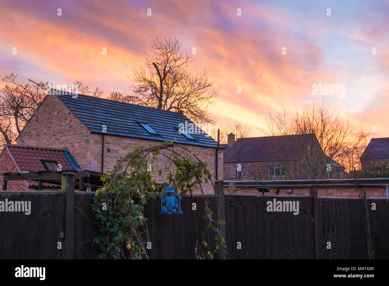 Barn conversion uk hi-res stock photography and images - Alamy