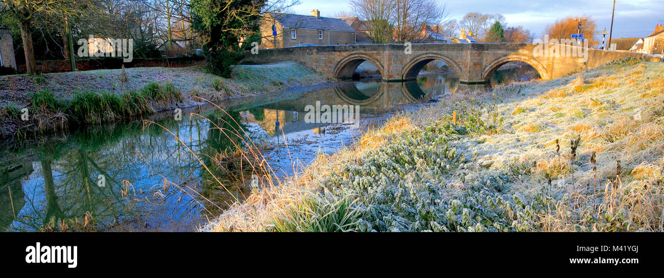 Winter Frost; river Welland Stone Bridge; Deeping St James; Lincolnshire; England; UK Stock Photo