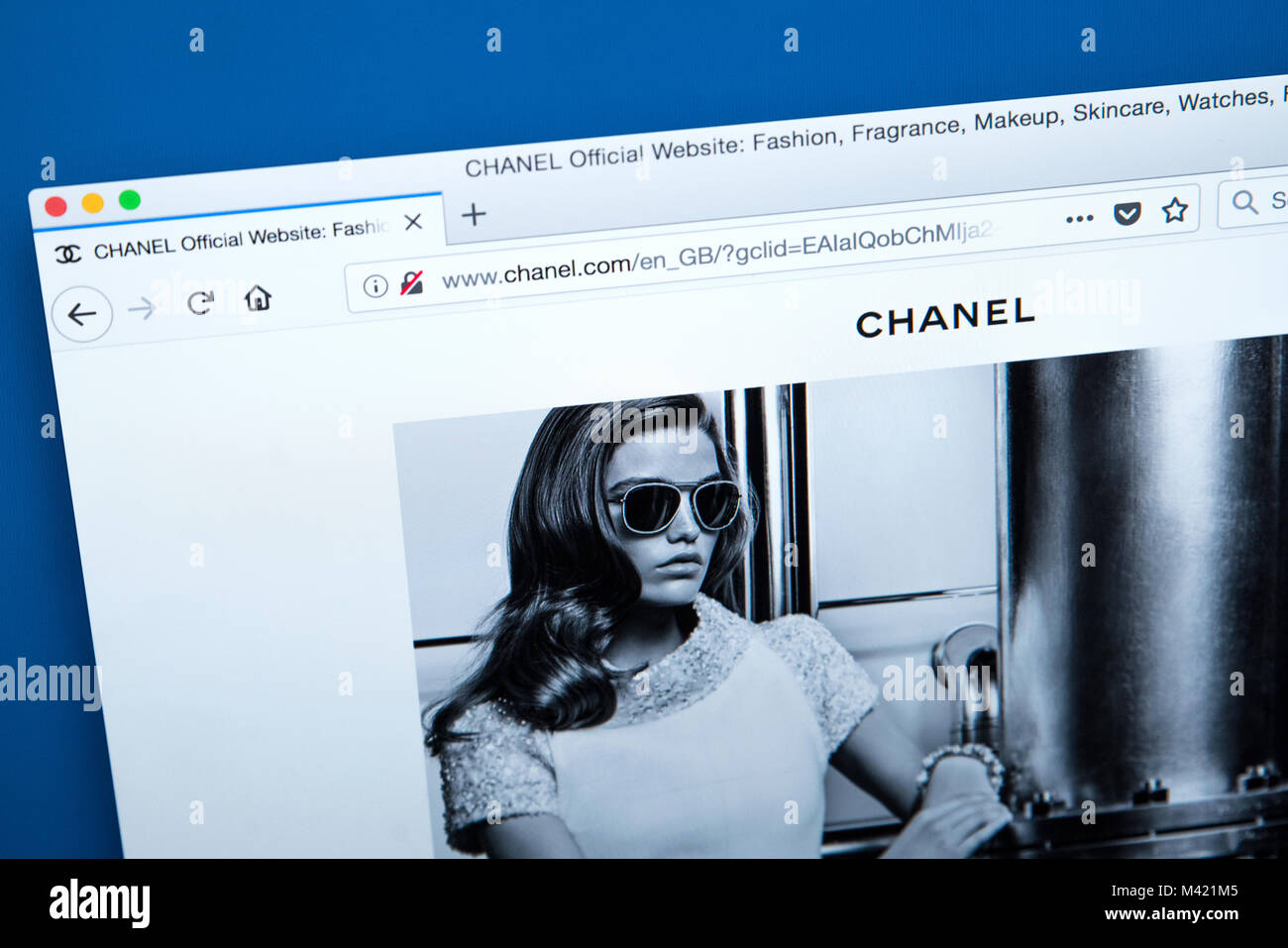 LONDON, UK - FEBRUARY 8TH 2018: The homepage of the official website for  Chanel - the French luxury fashion house, on 8th February 2018 Stock Photo  - Alamy