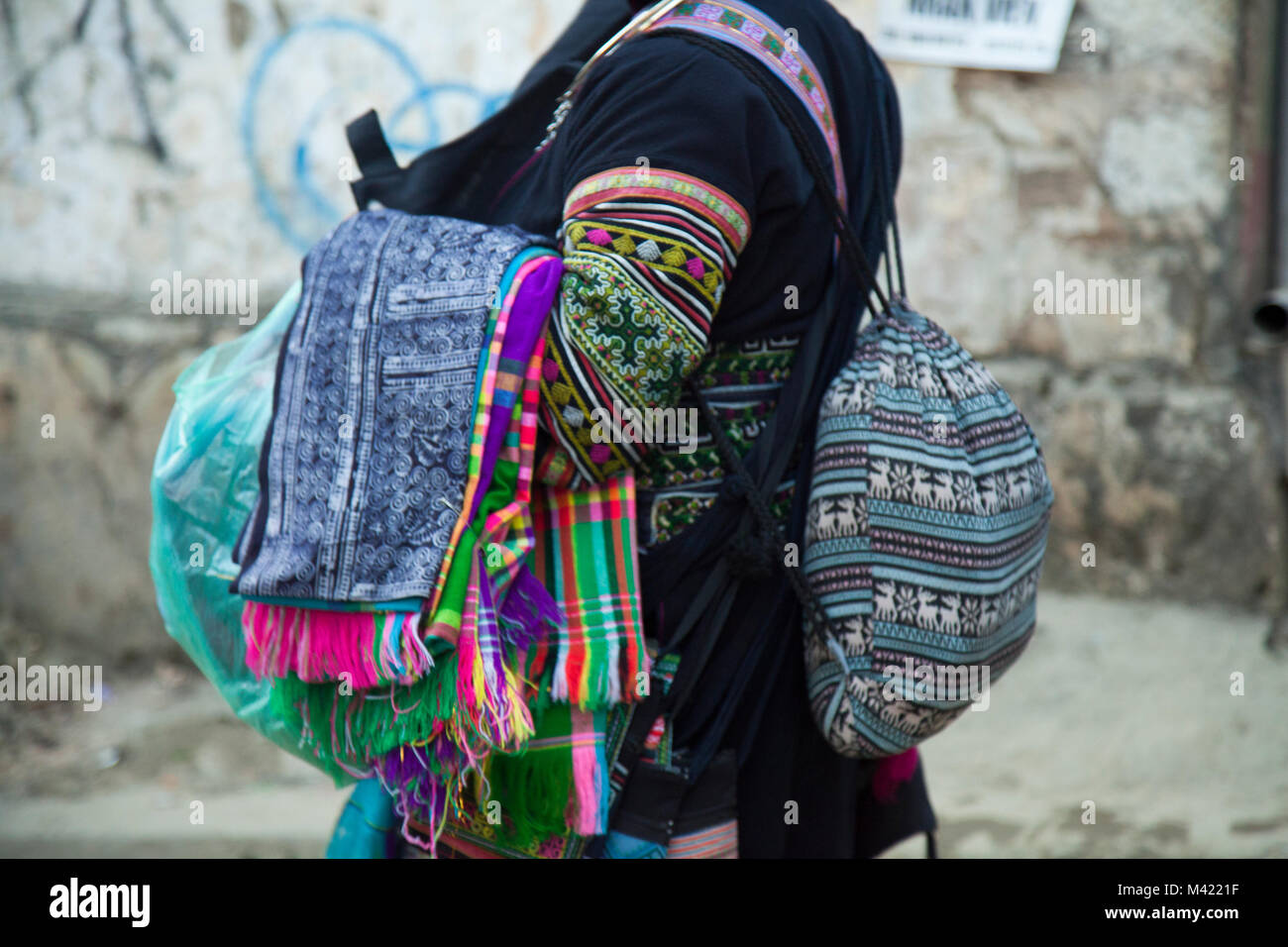 Vietnamese tribal girls hi-res stock photography and images - Alamy