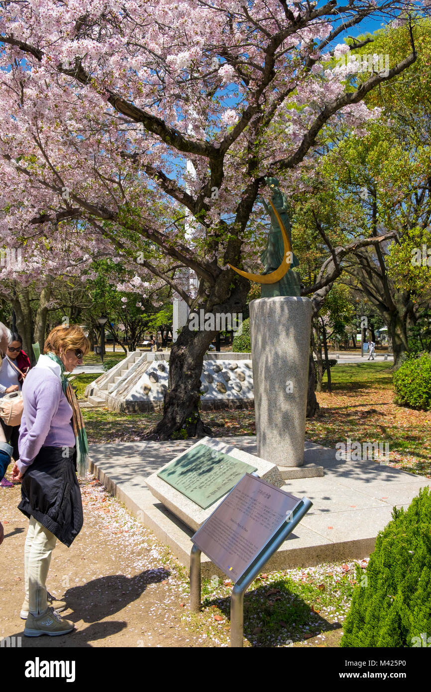Statue of a Prayer for Peace in the Peace Memorial Park, Hiroshima, Japan Stock Photo