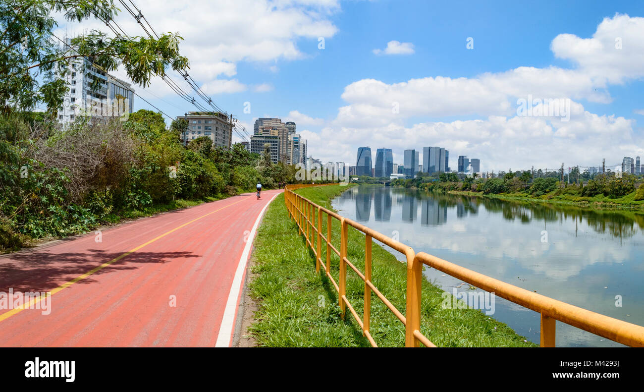 Sao Paulo, Brazil. Cidade Monções district Stock Photo - Alamy