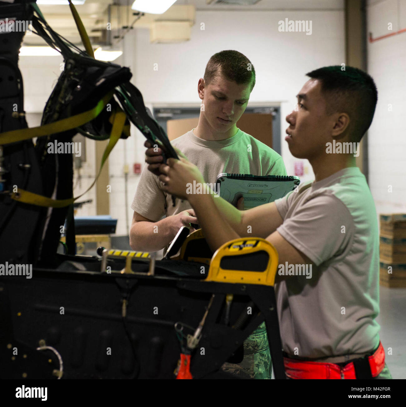 Airmen from the 18th Component Maintenance Squadron egress shop perform ...