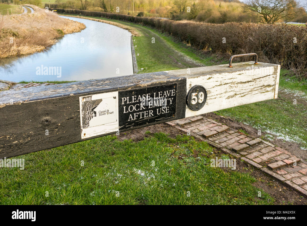 Lock balance beam at the Kennet and Avon Canal in Wiltshire, England, UK Stock Photo