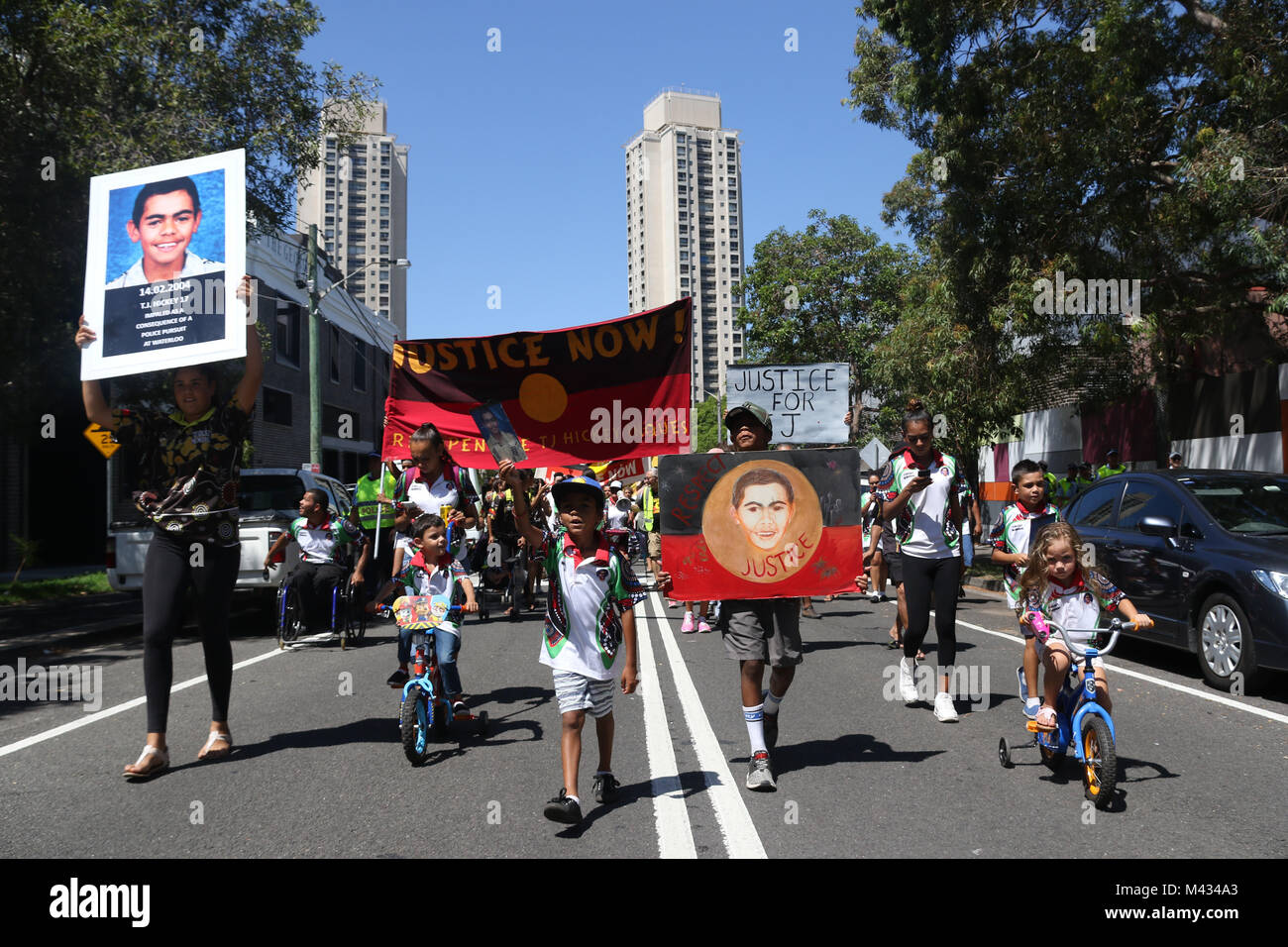Redfer Riots Sydney, Australia. 14 Feb, 2018. Supporters assembled in Redfern ...