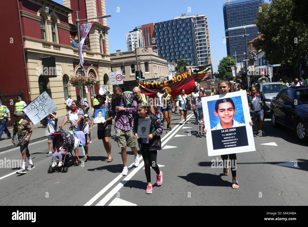 Redfer Riots Sydney, Australia. 14 Feb, 2018. Supporters assembled in Redfern ...