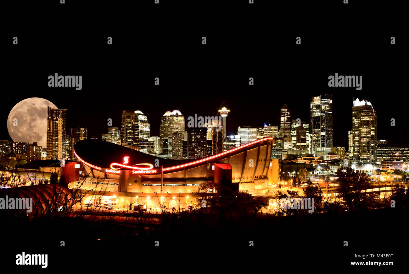 Calgary Full moon Night Skyline Alberta Canada Stock Photo - Alamy