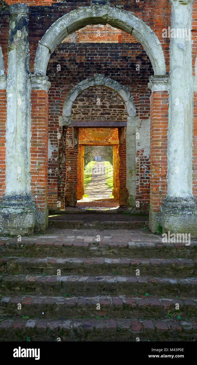 Houghton house ruin hires stock photography and images Alamy